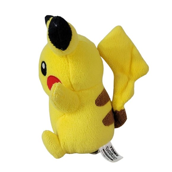 Pokemon Pikachu Plush Yellow 9" Stuffed Animal Toy 2013 Tomy Nintendo - Picture 3 of 11